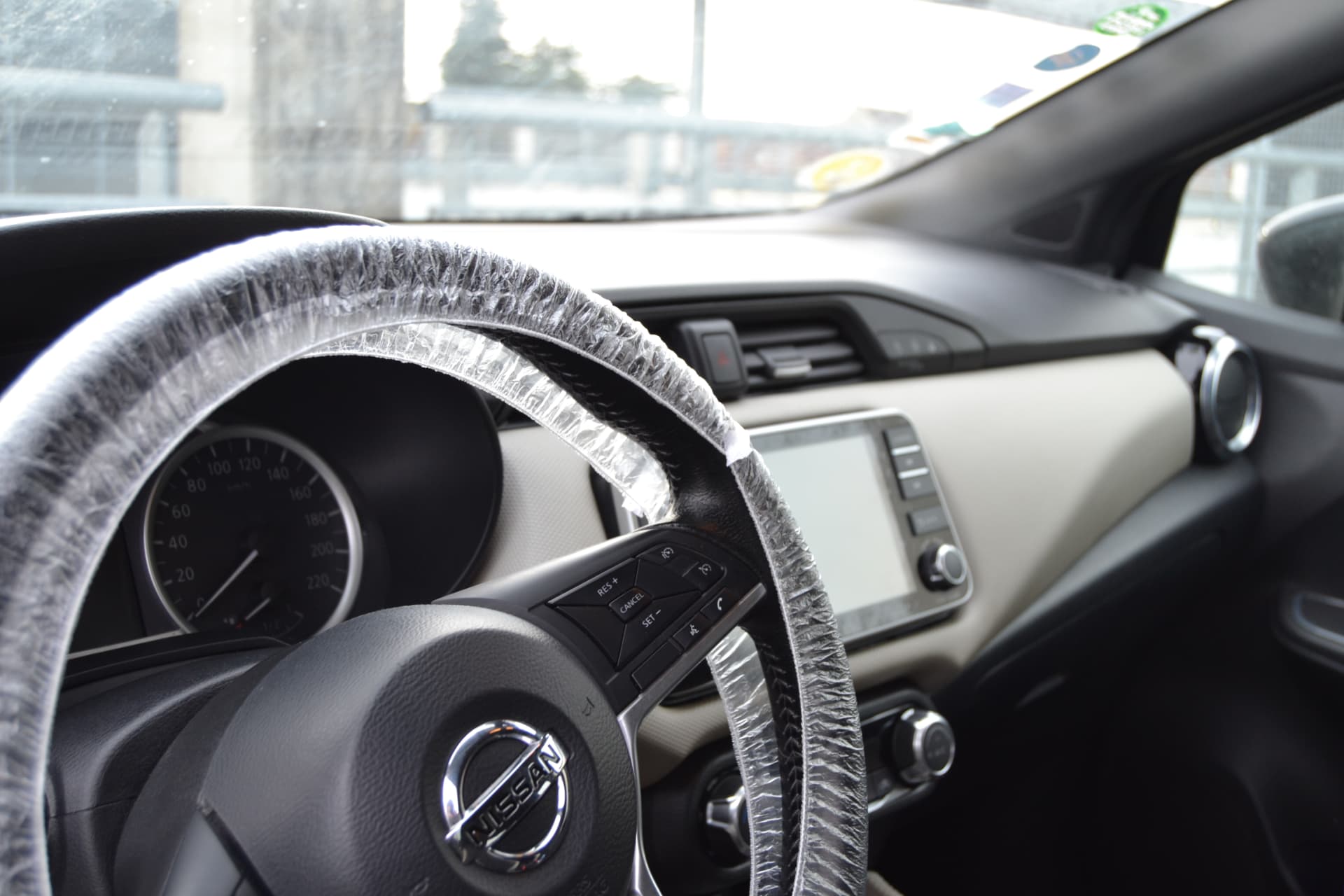 Habitacle Nissan protégé après un nettoyage intérieur complet par QLP Lavage
